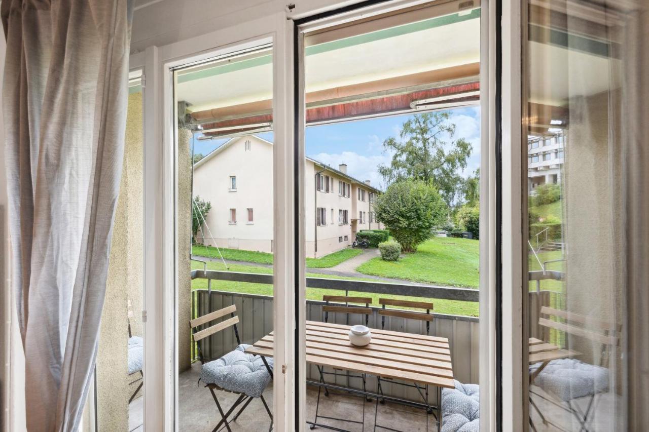 Zurich Urban Charm: Your Comfy Stay Close To The City Exterior foto